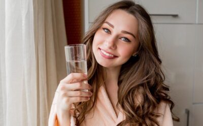 WASSER TRINKEN UND ENERGIE AUFNEHMEN: 5 INTERESSANTE INFOS